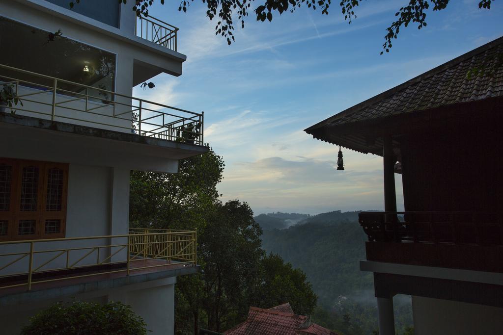 Spice Country Resort Chithirapuram Esterno foto